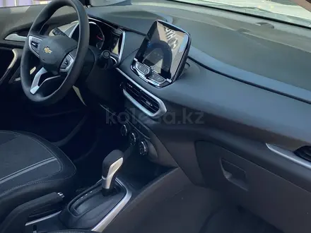 Chevrolet Tracker 2024 года за 7 190 000 тг. в Алматы – фото 22