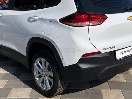 Chevrolet Tracker 2024 года за 7 190 000 тг. в Алматы – фото 24