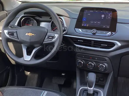 Chevrolet Tracker 2024 года за 7 190 000 тг. в Алматы – фото 5
