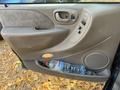 Chrysler Voyager 2003 года за 2 700 000 тг. в Уральск – фото 16