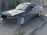 BMW 520 1991 годаүшін1 200 000 тг. в Сатпаев – фото 2