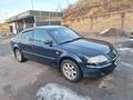 Volkswagen Passat 2003 годаfor2 700 000 тг. в Алматы – фото 2