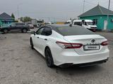 Toyota Camry 2019 года за 13 500 000 тг. в Алматы – фото 4