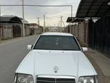 Mercedes-Benz E 320 1995 года за 2 900 000 тг. в Тараз – фото 4