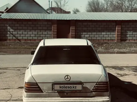 Mercedes-Benz E 320 1995 года за 3 100 000 тг. в Тараз – фото 10