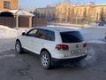 Volkswagen Touareg 2005 года за 2 100 000 тг. в Кокшетау – фото 6