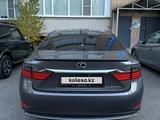 Lexus ES 300h 2015 года за 12 500 000 тг. в Актобе – фото 3