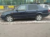 Volkswagen Vento 1992 годаfor950 000 тг. в Астана