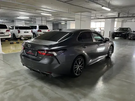 Toyota Camry 2020 года за 11 700 000 тг. в Астана – фото 6