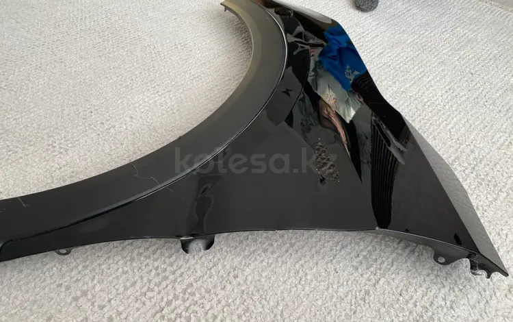 Крыло переднее оригинал за 50 000 тг. в Караганда