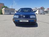 Volkswagen Vento 1997 года за 1 200 000 тг. в Тараз – фото 4