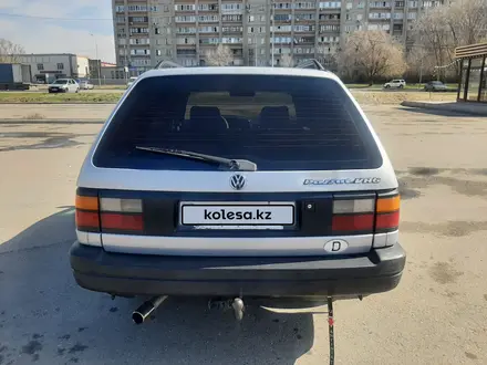 Volkswagen Passat 1991 года за 1 950 000 тг. в Усть-Каменогорск – фото 8