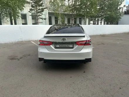 Toyota Camry 2023 года за 13 999 999 тг. в Караганда – фото 7