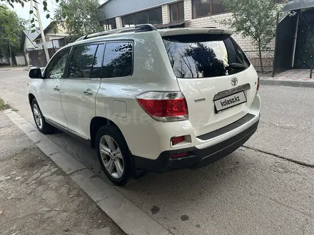 Toyota Highlander 2011 года за 14 500 000 тг. в Алматы – фото 12