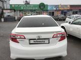 Toyota Camry 2014 года за 8 400 000 тг. в Жанатас – фото 3