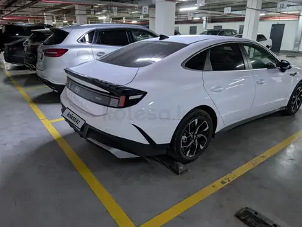 Hyundai Sonata 2025 года за 13 900 000 тг. в Астана – фото 4