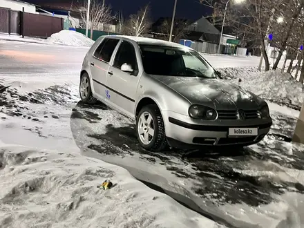 Volkswagen Golf 2001 года за 2 000 000 тг. в Кокшетау