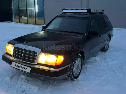 Mercedes-Benz E 230 1992 года за 1 851 875 тг. в Караганда – фото 27