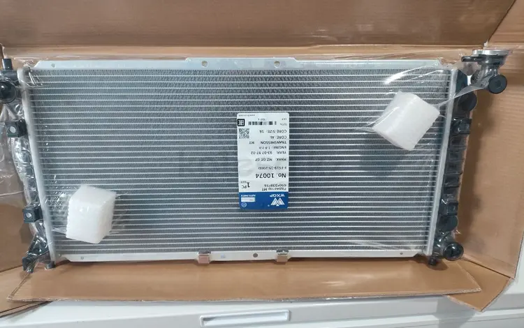 Радиатор охлаждения Мазда кронус за 19 000 тг. в Алматы