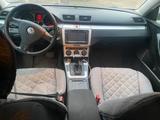 Volkswagen Passat 2008 годаfor3 200 000 тг. в Атырау – фото 3