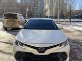 Toyota Camry 2019 года за 15 300 000 тг. в Астана