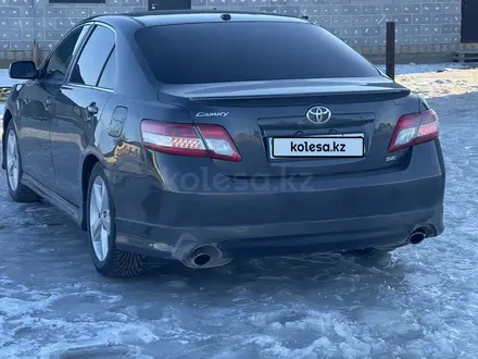 Toyota Camry 2011 года за 5 500 000 тг. в Атырау