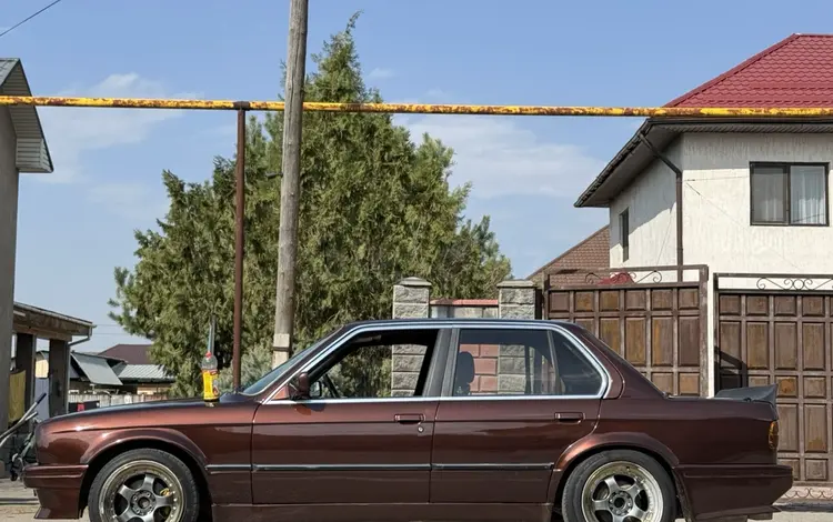 BMW 320 1985 года за 2 350 000 тг. в Алматы