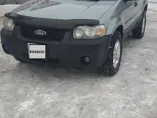Ford Escape, 2005