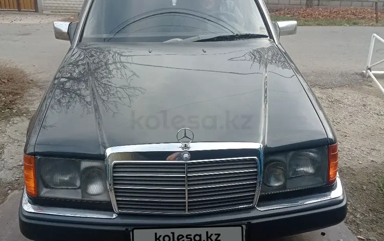 Mercedes-Benz E 200 1992 годаүшін2 500 000 тг. в Алматы