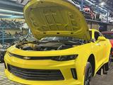 Передний бампер Chevrolet Camaro за 10 000 тг. в Алматы