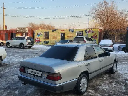 Mercedes-Benz E 260 1988 года за 1 050 000 тг. в Алматы – фото 3