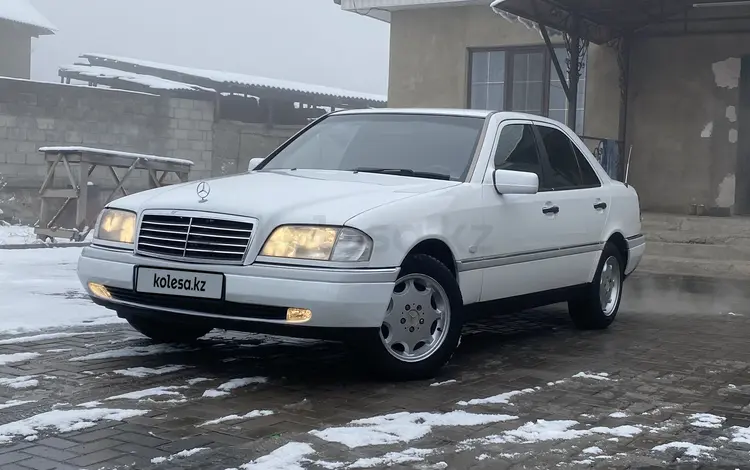 Mercedes-Benz C 220 1995 годаfor1 900 000 тг. в Алматы