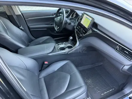 Toyota Camry 2021 года за 16 000 000 тг. в Астана – фото 12