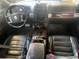 Volkswagen Touareg 2004 годаүшін2 800 000 тг. в Алматы – фото 5