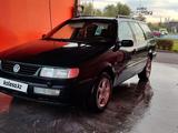 Volkswagen Passat 1994 годаүшін1 550 000 тг. в Уральск – фото 3