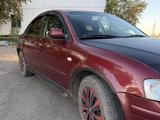 Volkswagen Passat 2000 года за 1 500 000 тг. в Атбасар – фото 2
