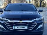 Chevrolet Malibu 2020 годаүшін8 500 000 тг. в Астана – фото 3