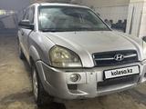 Hyundai Tucson 2004 годаfor2 500 000 тг. в Актобе – фото 2