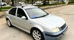 Volkswagen Bora 2005 года за 2 350 000 тг. в Алматы – фото 3