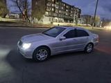 Mercedes-Benz C 200 2003 годаүшін2 800 000 тг. в Шымкент – фото 3