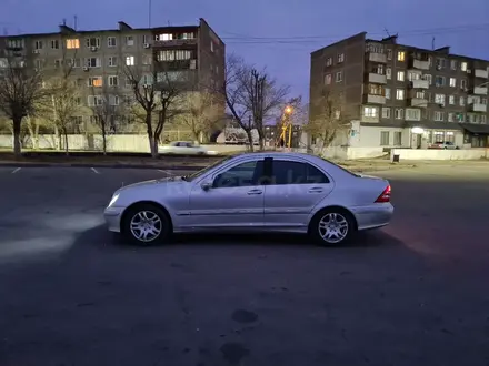 Mercedes-Benz C 200 2003 года за 2 800 000 тг. в Шымкент – фото 5