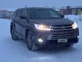 Toyota Highlander 2016 года за 11 500 000 тг. в Уральск