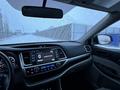 Toyota Highlander 2016 года за 11 500 000 тг. в Уральск – фото 2