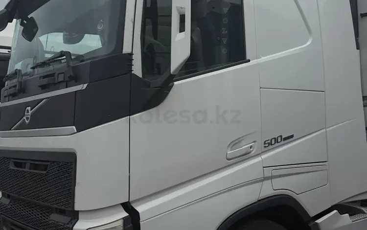 Volvo  FH 2016 года за 31 000 000 тг. в Актобе