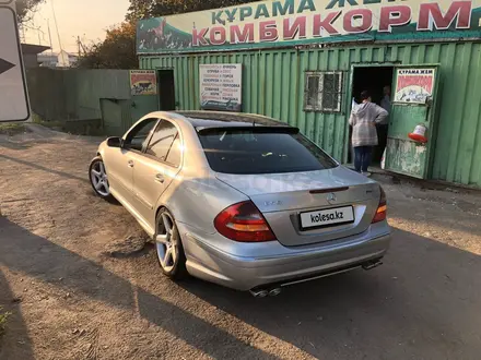 Mercedes-Benz E 320 2003 года за 8 400 000 тг. в Астана – фото 7