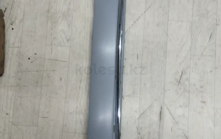 Накладки бампер Мерседес 210 ристалиннг за 20 000 тг. в Алматы