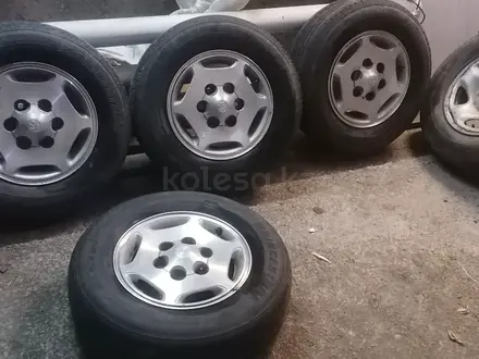 Литые диски с летней резиной 4шт на Delica или Toyota. за 120 000 тг. в Усть-Каменогорск