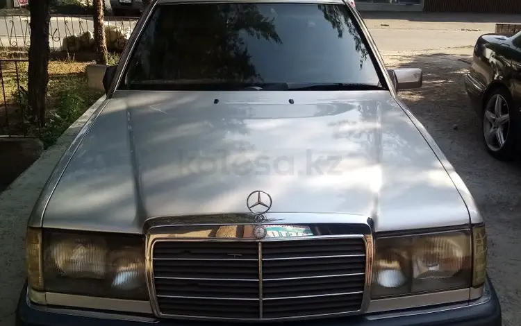 Mercedes-Benz E 200 1993 годаfor1 850 000 тг. в Шымкент