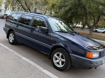 Volkswagen Passat 1993 года за 1 500 000 тг. в Павлодар – фото 2