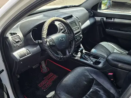 Kia Sorento 2013 года за 9 200 000 тг. в Актау – фото 10